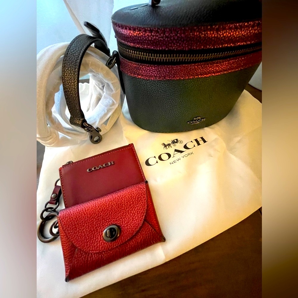 Coach Women's Black and Red Bag
